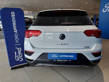 2021-Volkswagen-T-Roc-20-TSI-Design-4Motion-Auto_6