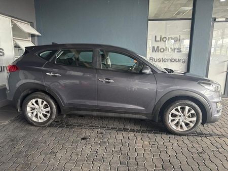 2019-Hyundai-Tucson-20-Premium-Auto_3
