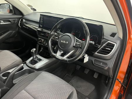 2022-Kia-Seltos-15D-EX_14