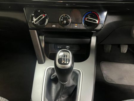 2022-Kia-Seltos-15D-EX_22