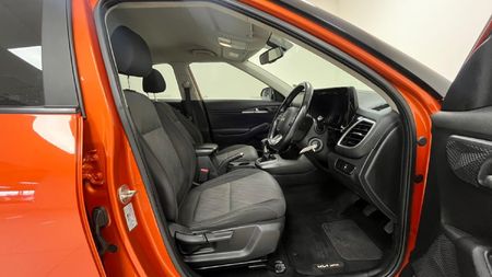 2022-Kia-Seltos-15D-EX_8
