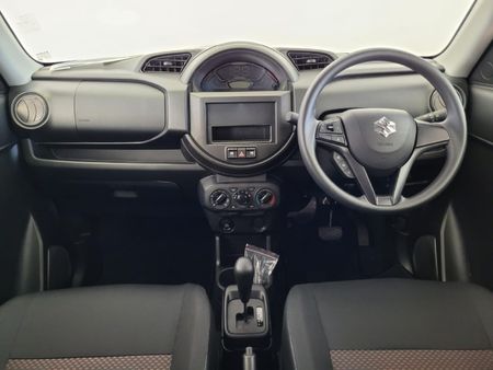 2026-Suzuki-S-Presso-10-GL-AMT_6