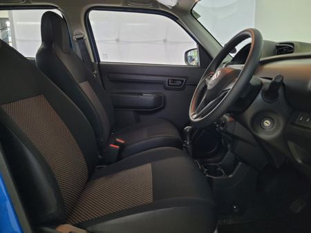 2026-Suzuki-S-Presso-10-GL-AMT_8