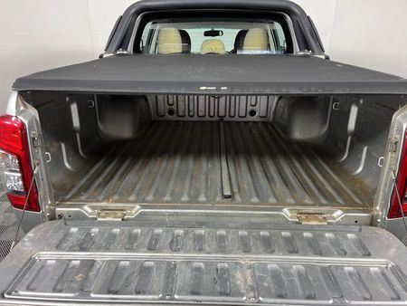 2019-Mitsubishi-Triton-24-Di-Dc-4x4-Auto-Double-Cab_12