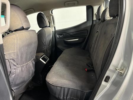 2019-Mitsubishi-Triton-24-Di-Dc-4x4-Auto-Double-Cab_3