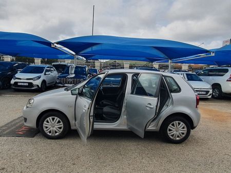2017-Volkswagen-Polo-Vivo-VW-POLO-VIVO-14_14