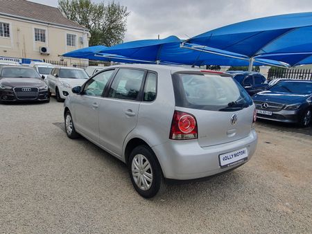 2017-Volkswagen-Polo-Vivo-VW-POLO-VIVO-14_6