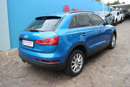 2017-Audi-Q3-20-TFSI-quattro-Auto-132kW_11