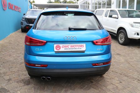 2017-Audi-Q3-20-TFSI-quattro-Auto-132kW_12