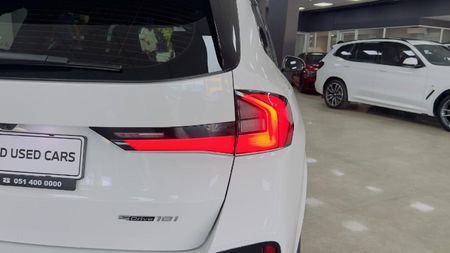 2024-BMW-X1-sDrive18i-M-Sport_19