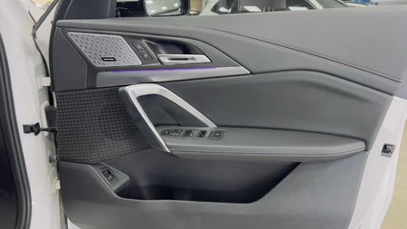 2024-BMW-X1-sDrive18i-M-Sport_22