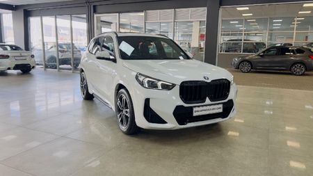 2024-BMW-X1-sDrive18i-M-Sport_2