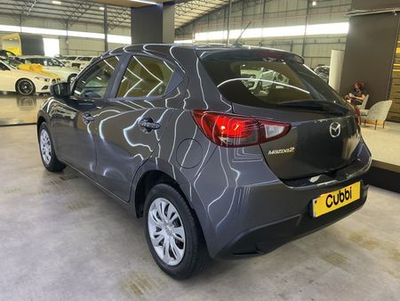 2017-Mazda-2-15-Active-5-dr_3