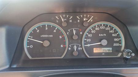 2026-Toyota-Land-Cruiser-79-28-GD-6-Auto-Double-Cab_21