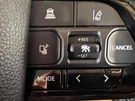 2026-Toyota-Land-Cruiser-79-28-GD-6-Auto-Double-Cab_23