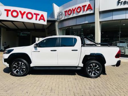 2026-Toyota-Hilux-28-GD-6-RB-Legend-55-Auto-Double-Cab_2