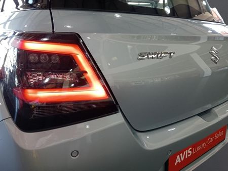 2025-Suzuki-Swift-12-GL_15