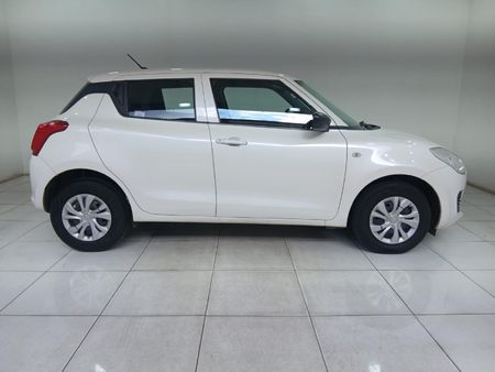 2024-Suzuki-Swift-12-GA_7