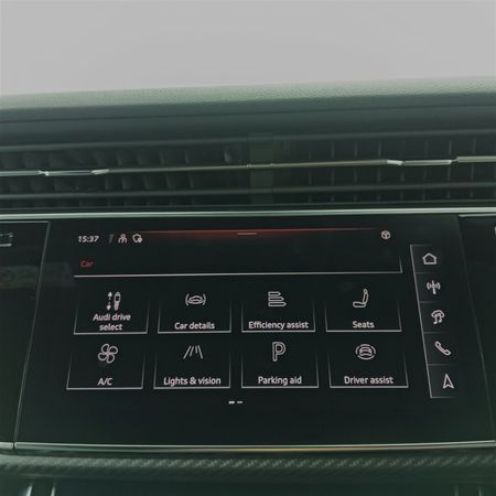 2026-Audi-SQ8-Quattro-Auto-Black-Edition-373kW_30