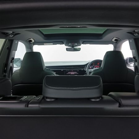 2026-Audi-SQ8-Quattro-Auto-Black-Edition-373kW_7