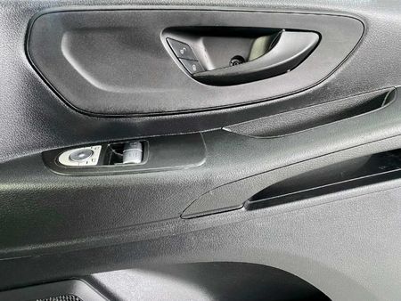 2024-Mercedes-Benz-Vito-116-22-CDI-Tourer-Pro-Auto_12