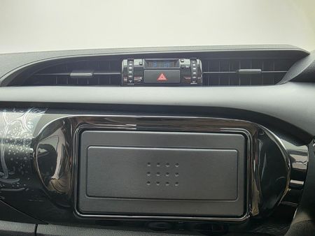 2026-Toyota-Hilux-24-GD-Single-Cab_17