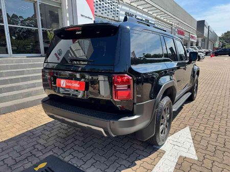 2025-Toyota-Land-Cruiser-Prado-VX-R-28GD-Auto_5