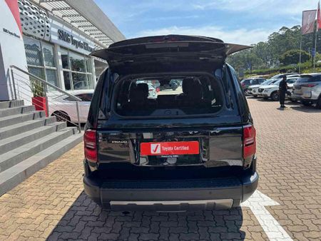 2025-Toyota-Land-Cruiser-Prado-VX-R-28GD-Auto_6