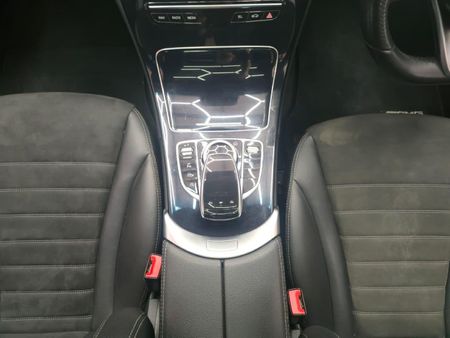 2020-Mercedes-Benz-C-Class-C-180-Auto_7