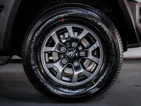 2026-Suzuki-Jimny-15-GLX-AllGrip-5-Door_3