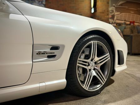 2010-Mercedes-AMG-SL-63-AMG_9