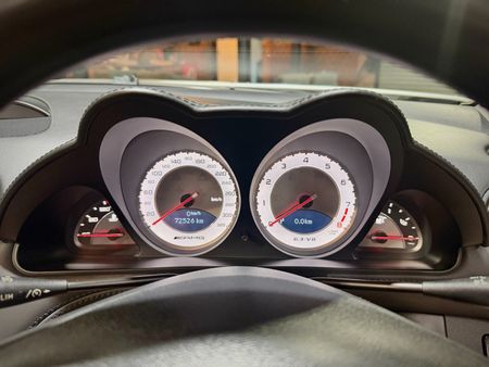2010-Mercedes-AMG-SL-63-AMG_18