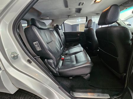 2014-Toyota-Fortuner-30-D-4D-Raised-Body-Auto_6