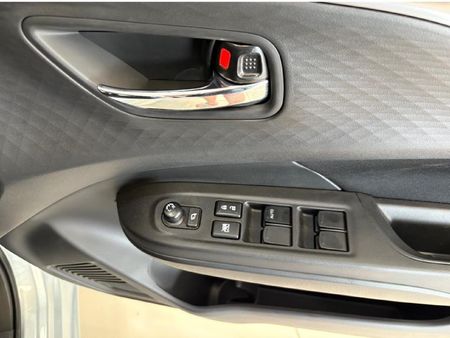 2026-Suzuki-Swift-12-GL_3