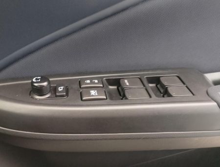 2024-Suzuki-Baleno-15-GL_5