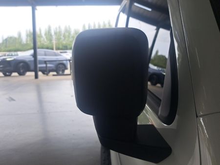 2025-GWM-Tank-300-24TD-Ultra-Luxury-4x4-Auto_9