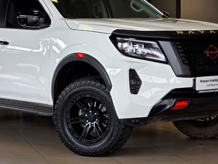 2025-Nissan-Navara-25-DDTi-PRO-2X-Auto-Double-Cab_11
