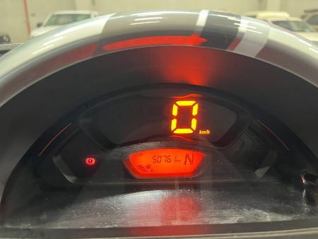 2021-Suzuki-S-Presso-10-GL-Auto_10