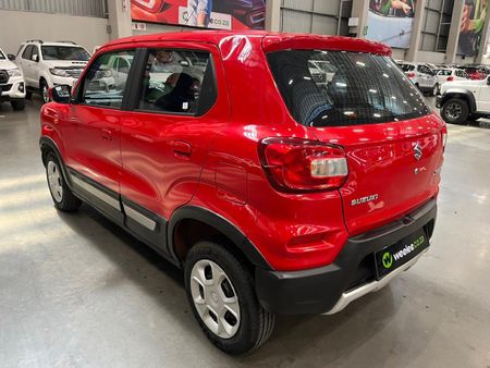 2021-Suzuki-S-Presso-10-GL-Auto_4