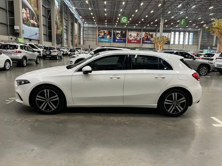 2018-Mercedes-Benz-A-Class-A-200-Auto_3