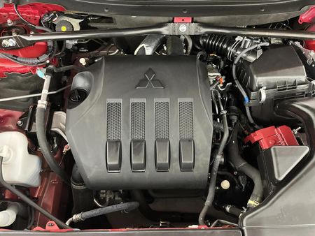 2023-Mitsubishi-Eclipse-Cross-15T-GLS-Auto_12