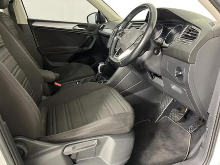 2022-Volkswagen-Tiguan-Allspace-14-TSI-Auto-110kW_9