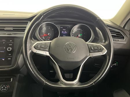 2022-Volkswagen-Tiguan-Allspace-14-TSI-Auto-110kW_12