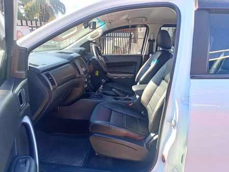 2022-Ford-Ranger-22-TDCi-XLS-Double-Cab_9