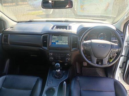 2022-Ford-Ranger-22-TDCi-XLS-Double-Cab_7
