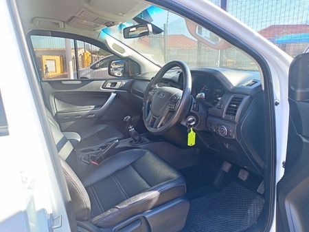 2022-Ford-Ranger-22-TDCi-XLS-Double-Cab_8