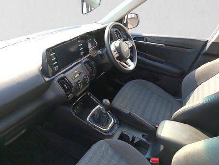 2024-Kia-Sonet-15-LX-Runner_16