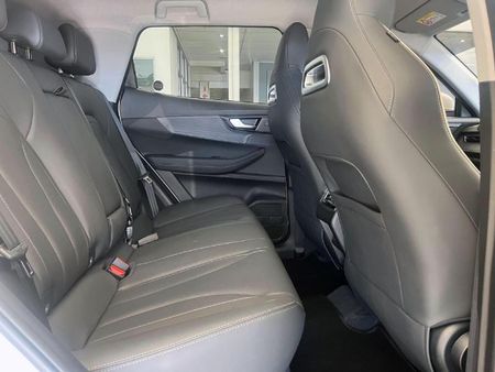 2026-Chery-Tiggo-Cross-15T-Me-DCT-Auto_5