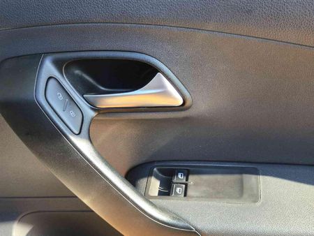 2024-Volkswagen-Polo-Vivo-14-Trendline-5-dr_11