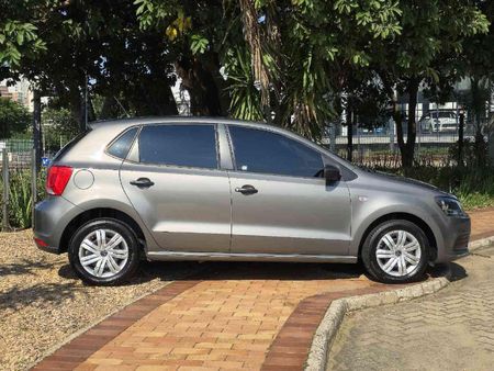2024-Volkswagen-Polo-Vivo-14-Trendline-5-dr_12